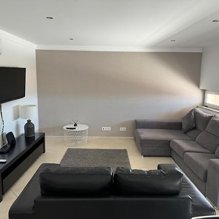 Modern 2 Bed Apartment 5Km Carvoeiro Лагоа Экстерьер фото